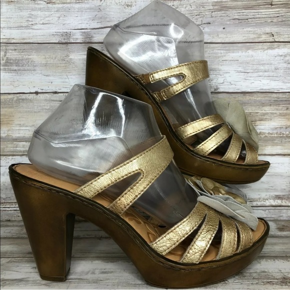 Born Shoes - Born 10M Gold Leather Platform Slide Sandal
